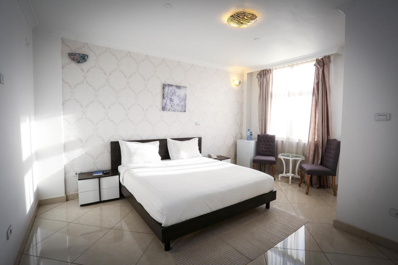 White House Addis Hotel Екстериор снимка